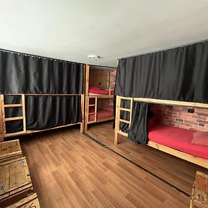 Lola Backpacker's Auberge de jeunesse